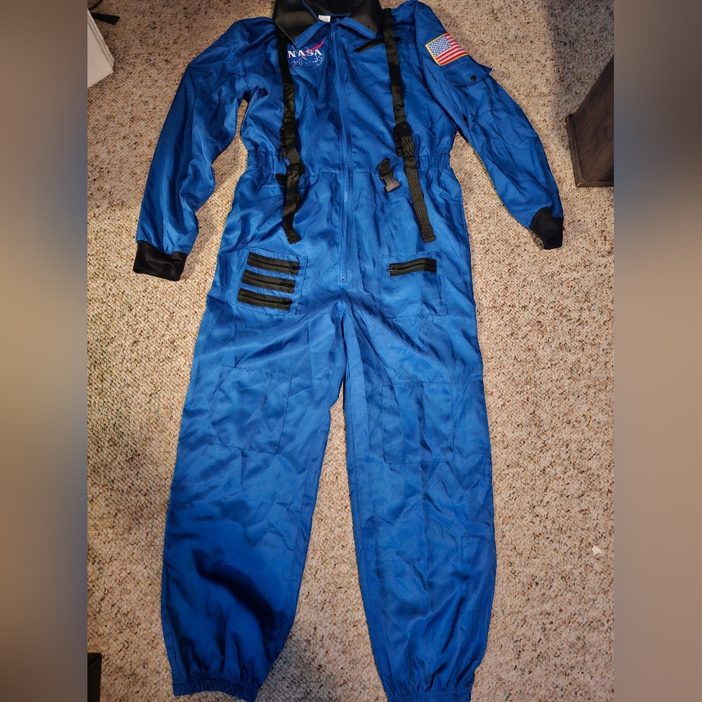 Astronaut halloween costume